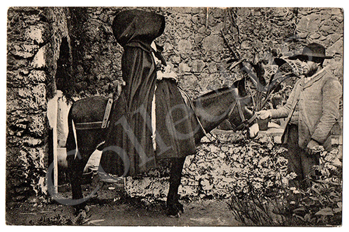 Postal antigo de costumes portugueses