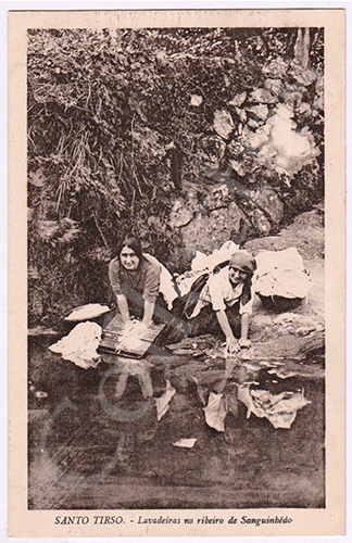 Postal antigo de costumes portugueses